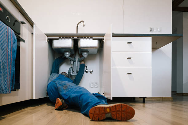 Professional Drain Cleaning technician working in Lake Park, NC